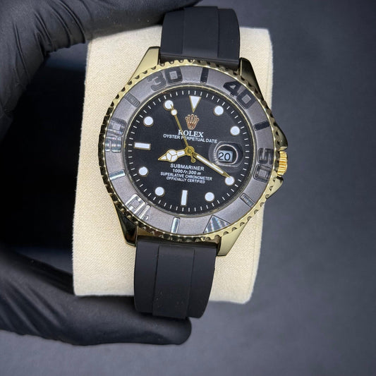 Rolex submariner strap with rotating golden & black dial date just